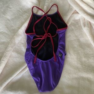 Jolyn Jackson II onesie - size 28